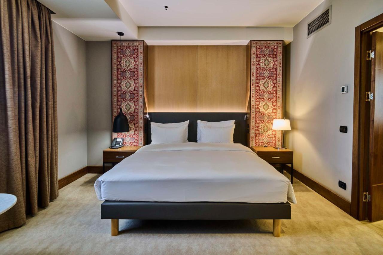 Junior Suite,1529369872:JPEG