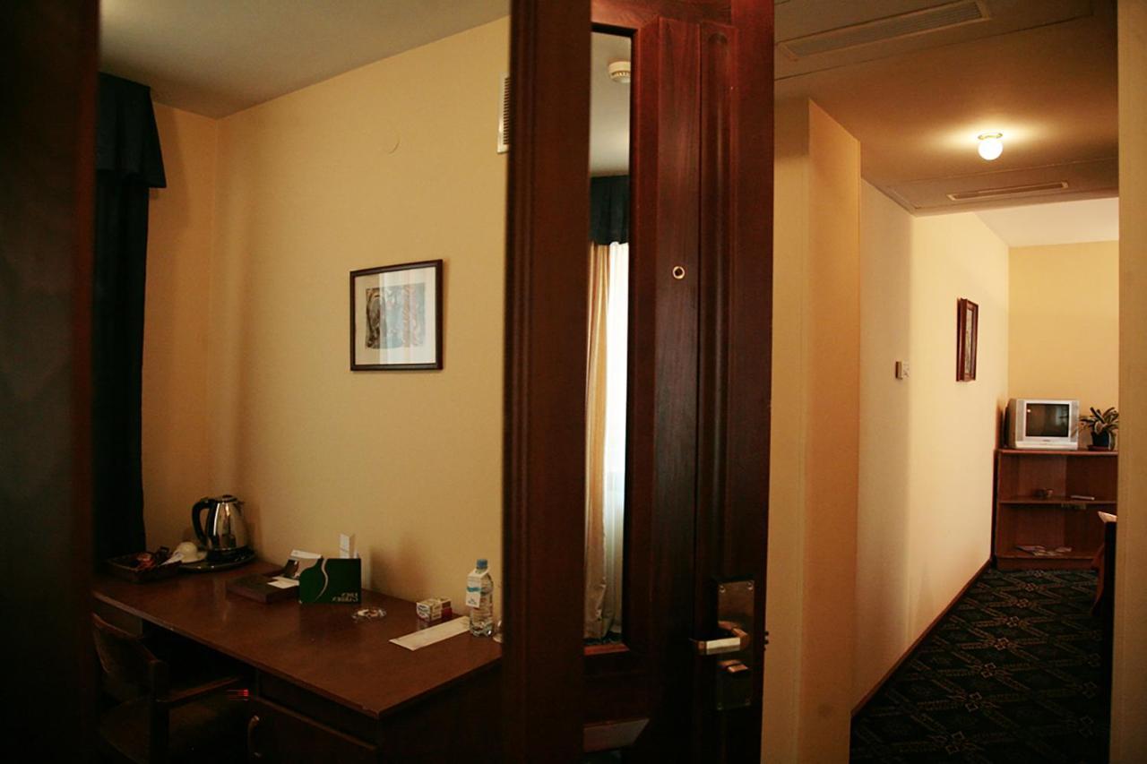 Standard Twin Room,969256771:JPEG